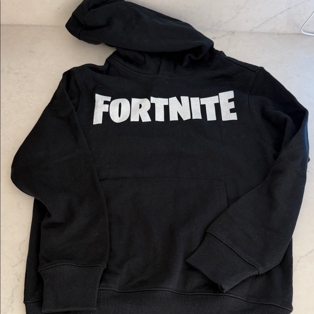 Boys YM new without tags Black Fortnite Hoodie